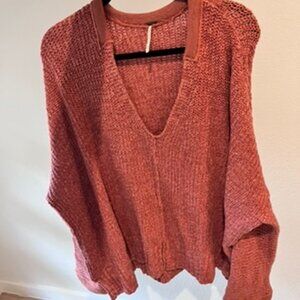 Free People Take Me Over V-Neck Chunky Knit Oversized Peach - XS/S